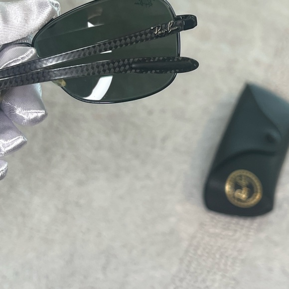 Ray-Ban RB8302 Carbon Fiber Sunglasses Black Frame Green Lenses Made in Italy - Picture 8 of 11